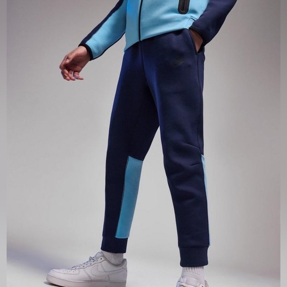 NWT Nike Sportswear Big Kids size Small Tech Fleece Jogger Pants Navy Blue New - Picture 1 of 10